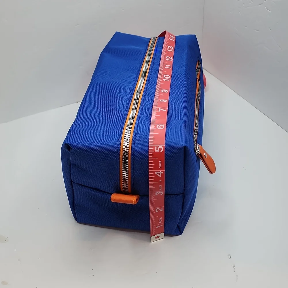 RAE DUNN Toiltry BAG BLUE